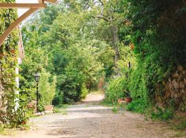 Les Grangeonnes, g&icirc;tes nature, piscine, bain nordique, sauna pour accueil familiale ou de groupe, lodge en Saint-Basile
