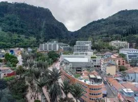 Cozy and centrally located flat near Monserrate - 11003