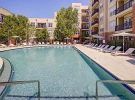 Landing Apartments - Cary