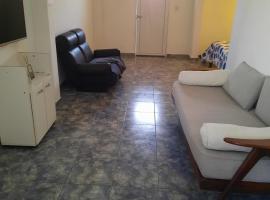 Departamento amplio zona centrica, hotel que acepta mascotas en Resistencia