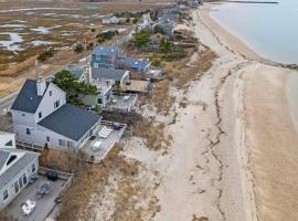 Soundview Beach House: 4BR,Panoramic Views 1.5hrsNYC, hotel v mestu Wading River