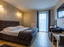 Hotelik Bej