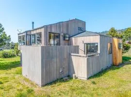 Seal Moor - Ocean Views - Community Pool