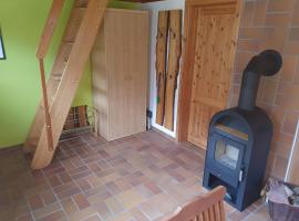 Tannenhäuschen in Loppin, hotel em Jabel