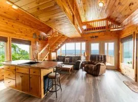 Eagles Nest Cabin with a private hot tub