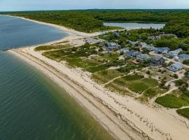 Peconic Sound Beach Home: Backyard & Vineyards, Hotel in Peconic
