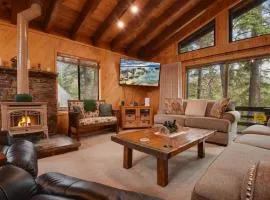 Lake Tahoe Treasure Minutes from Beach & Skiing