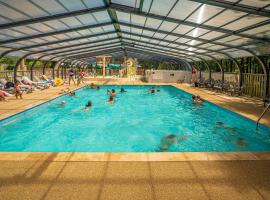 Camping Hourtin, hotel sa Hourtin