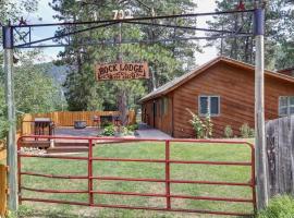 Rock Lodge Complete with Covered Parking, hotel en Keystone