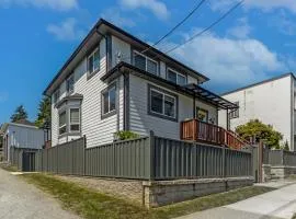 Budget friendly 2-Bed 1-Bath Suite
