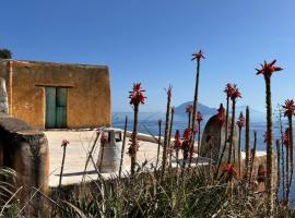 Alicudi Casa, hotel a Alicudi