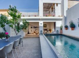Ca Sa Padrina d`Arta-Turiso de interior, hotel v destinaci Artá