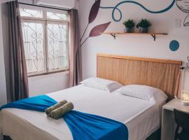 Tepuy Hostel，博阿維斯塔的有停車位的飯店