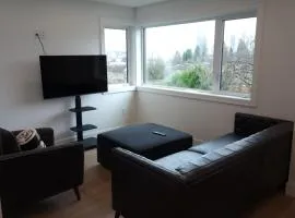 Renfrew Heights: Stylish 2-Bed Townhouse Rupert st