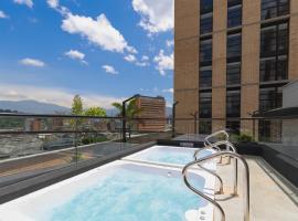 Metropolitan Living by HOUSY，位于麦德林的酒店