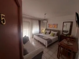 Eleni's Apartments Igoumenitsa - Γκαρσονιέρα 1ου ορόφου επιπλωμένη, εξοπλισμένη