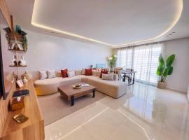 Luxury 2BR Seaview Malabata Tangier WiFi Parking, luxury hotel in Tangier