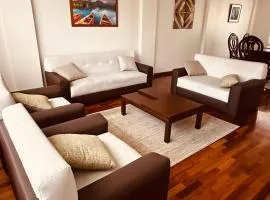 Casa Independiente - Lujo y Comodidad