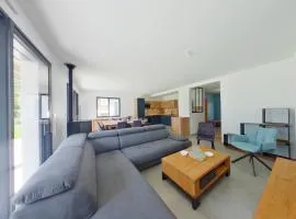 Villa neuve aux Rousses, proche centre, jusqu'à 12 personnes - FR-1-834-5