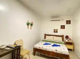 AlonaBeach Tourist Inn, ξενοδοχείο σε Taporok