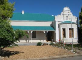 Ladismith Manor, hotel di Ladismith