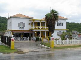 Global Villa Hotel Restaurant and Conference center, Hotel in Pedro
