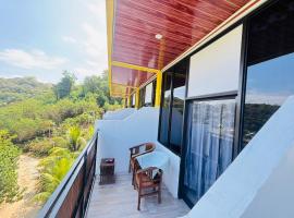 Tarsan Homestay, hostel in Labuan Bajo