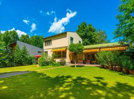 Villa Mária Vendégház, hotel v Siofoku