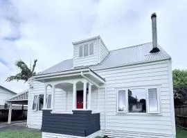 4Brm1Bath - heart of Mt Eden