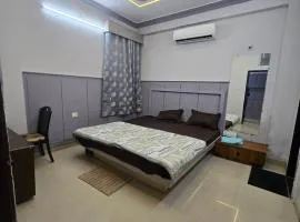 Satyabhama Homestay-Sapphire- two bhk Luxury appartment