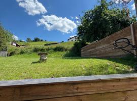 Maison basque, rumah kotej di Saint-&Eacute;tienne-de-Ba&iuml;gorry