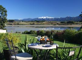 Almyra Waterfront Accommodation, hotel v destinaci Tasman