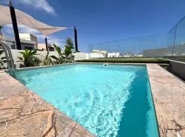 Sliema Trendy Rooftop Pool House