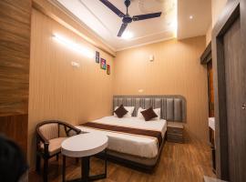 Cozy Home Stay, hotel cerca de Aeropuerto Internacional Lal Bahadur Shastri - VNS, Varanasi
