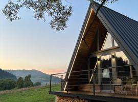 Stryh xata - котедж в Карпатах з чаном-джакузі, chalet de monta&ntilde;a en Volosyanka