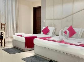 The Grand Paramont Near Delhi Airport Free Airport Drop, hotel poblíž Letiště Indira Gandhi Dillí - DEL, Nové Dilí