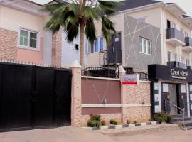 Crestviewers Hotel Ogudu, hotel en Lagos
