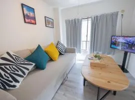 XLH2,7 Min by Train to Harry Potter Studio Tour, Quick Access to Shinjuku, Double Bed and Sofa Bed, Private Kitchen and Living Room, Sleeps 4