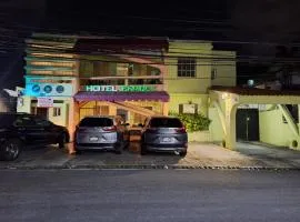 Hotel Enrique I Gazcue, Bed and Breakfast