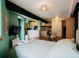 Suite Vieille Ville - Calme et Cosy - Parking gratuit