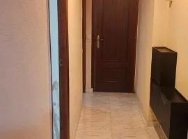 LIENCRES, céntrico, PLANTA BAJA