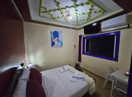 Bluemoon house