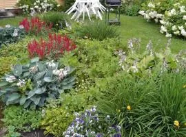 Aliise Garden Guesthause