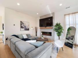New 3Bed 3Bath Condo with Parking by United Center, condo sa Chicago