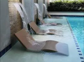 MyOneSpace4u at One Spatial Condo Hotel