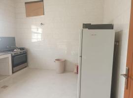 صحلنىوت الجنوبية, cabin in Salalah