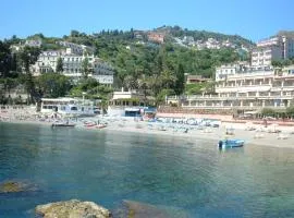 Taormina Bay Lucia's House 4