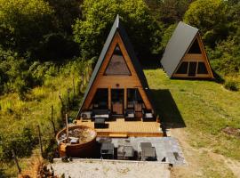 A-Forest Retreat - David's A-frame, villa en Ocna Mureş