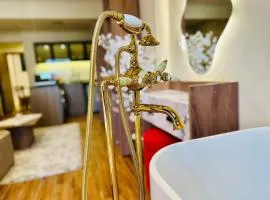 Golden Era stylish studio i903 TenTon Zamalek