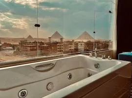 Pharaonic Pyramids Inn & jacuzzi